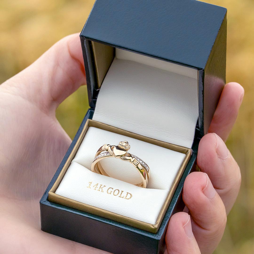 14k gold diamond claddagh crossover ring s21065 from Solvar in Solvar ring box