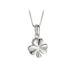 sterling silver shamrock pendant s44015 from Solvar