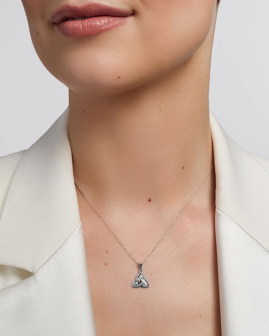 14k white gold diamond trinity knot pendant s4718 from Solvar on a model